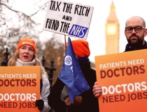İngiltere’de Doktorlar Grevde: Maaş ve Koşullar Masada