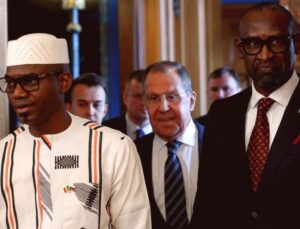 Mali Savunma Bakanı, Başkent Bamako Yakınlarında Düzenlenen Saldırıda Hayatını Kaybetti