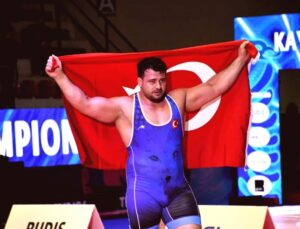 Rıza Kayaalp Tarihe Geçti: 13. Avrupa Şampiyonluğu ve Kırılması Zor Rekor