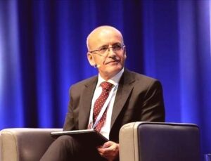 Şimşek: Türkiye Küresel Çekim Merkezi Oluyor, Odağımız İkiz Dönüşüm