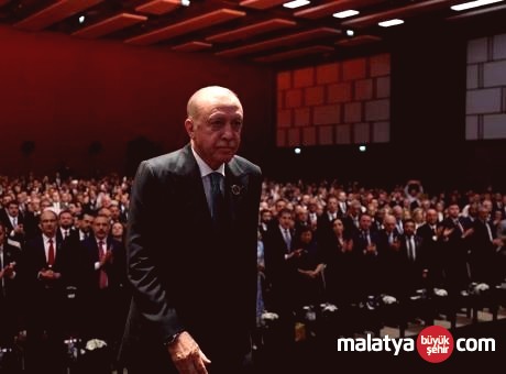 Almanya Medyası Erdoğan’ı ‘Barış Güvercini’ İlan Etti: ‘Dünya Antalya’da, Berlin Kapının Dışında’
