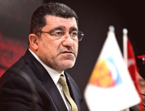 Kayserispor Başkanı Açıkalın’dan Eleştirilere Sert Yanıt: “Daha İyisini Yapacak Varsa Anahtarı Teslim Ederim”