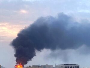 İran Saldırıları Bahreyn’de Yangın Çıkardı