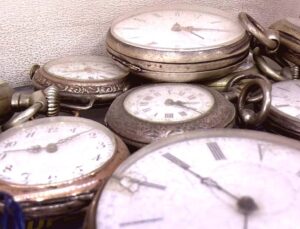 44 Yıllık Emek: Kayseri’de Antika Saatlerin Sessiz Ustası