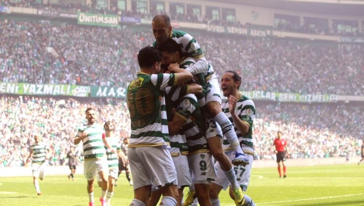 Bursaspor 1. Lig’e Yükseldi: Tarihi Başarıya İmza Attı