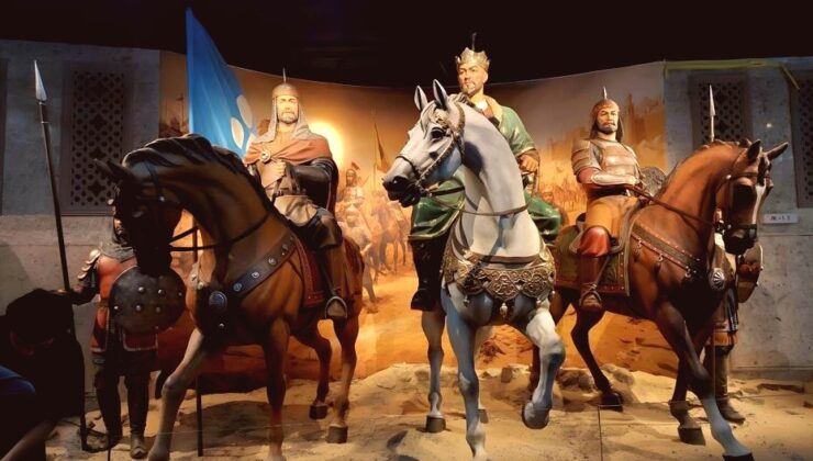 Amir Timur Müzesi Yenilenen Yüzüyle Kapılarını Araladı
