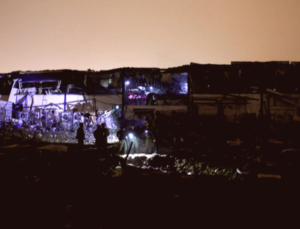 İran Füzesi İsrail Hava Savunmasını Aştı, Sanayi Bölgesi Vuruldu