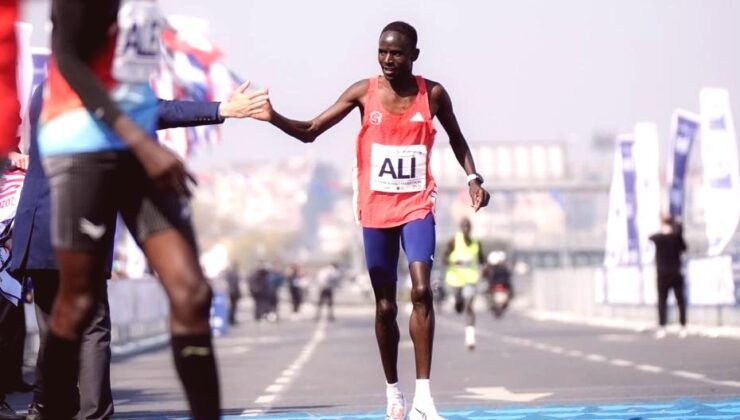İstanbul Yarı Maratonu’nda Kenyalılar Zirvede, Türk Atletler Tarih Yazdı