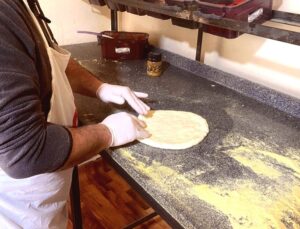 Yazılımcıdan Lezzet Ustasına: Bayburtlu Kondolot Pizzayla Hayat Buldu