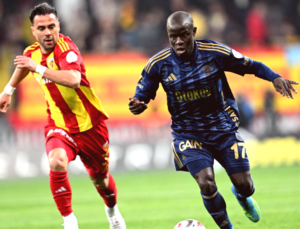 Fenerbahçe’nin Kayserispor Galibiyeti Spor Yazarlarını Coşturdu: Orta Sahadaki Fransızlar Yıldızlaştı