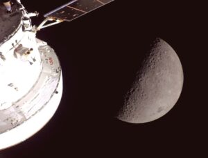 Artemis 2’den Ay’ın Gizemli Yüzüne Yakın Bakış: Yolcuların Gözünden Çarpıcı Kareler