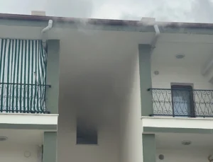 Battalgazi’de TOKİ Konutlarında Yangın: Bina Boşaltıldı, Dumandan Etkilenenlere Müdahale