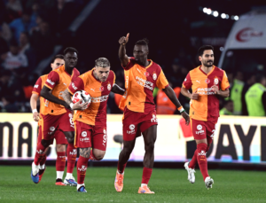Trabzonspor Galatasaray’ı Devirdi: Sarı-Kırmızılılar’da Yıldızlar Tartışması