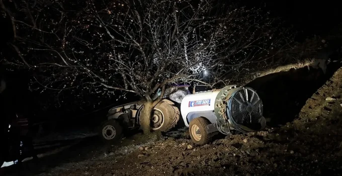 Kayısı Bahçesinde Traktör Faciası: Bir Can Kayboldu
