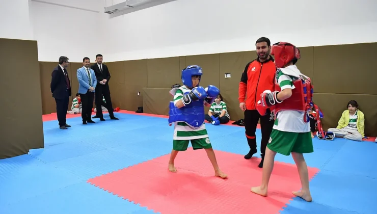 İkizce’de Recep Tayyip Erdoğan İlkokulu Spor Salonu Yepyeni Haliyle Hizmete Açıldı