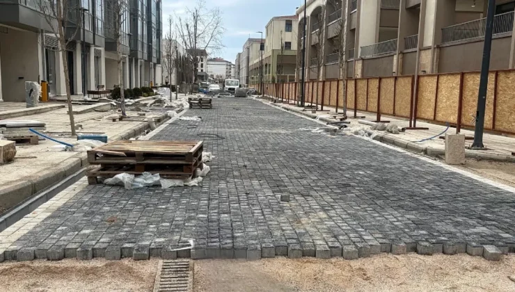 Malatya Çarşısı Granit Küp Taşlarla Yeniden Hayat Buluyor