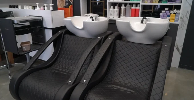 Malatya’da Kuaför ve Berber Fiyatları Yeniden Güncellendi: Yeni Liste Tepkilere Yol Açtı