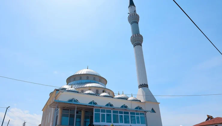 Yeşilyurt’un Yeni İbadethanesi Yaka Gökyüzü Camii Hizmete Girdi