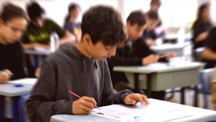 Yeni Sınav Sistemi Türkiye Geneline Yayılıyor: Bağlam Temelli Sorular Devrede