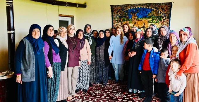 Milletvekili Ölmeztoprak Malatya’da Mahalleleri Ziyaret Etti, Vatandaşın Taleplerini Dinledi