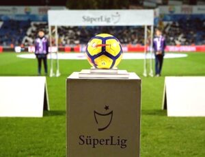 Süper Lig’de Şampiyonluk Yarışı Kızıştı: 5 Haftada 15 Puan Hedefi ve Kritik Derbiler