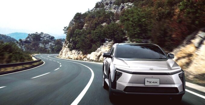 Toyota’dan Yeni Hamle: Elektrikli Araç Satışlarında Liderlik ve 1 Milyon Lira Fırsatı