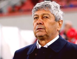 Romanya’da Lucescu Devri Kapandı, Hagi Sıkı Takipte