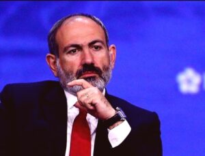 Paşinyan’dan Erivan’daki Türk Bayrağı Yakma Eylemine Tepki: Provokatif ve Kabul Edilemez