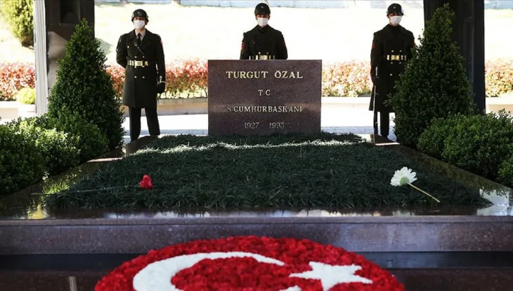 Turgut Özal Vefatının 33. Yılında Anıldı