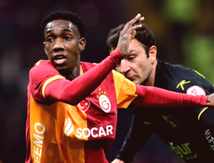 Galatasaraylı Futbolcunun Paylaşımı Taraftarı Ayağa Kaldırdı