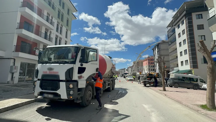 Malatya’da Beton Mikseri Yaşlı Kadına Çarptı: Bir Kişi Ağır Yaralı