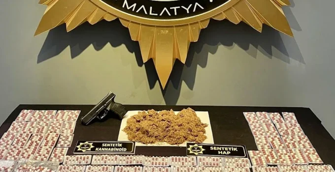 Malatya’da Uyuşturucu Operasyonu: 5 Gözaltı, Yüksek Miktarda Madde ve Silah Ele Geçti