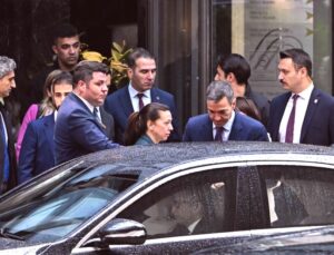 Ankara’da Zorunlu İnen İspanya Başbakanı Avrupa Zirvesi İçin Erivan’a Hareket Etti