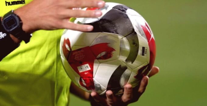 Süper Lig’de 33. Hafta Heyecanı Hakemlerle Başlıyor