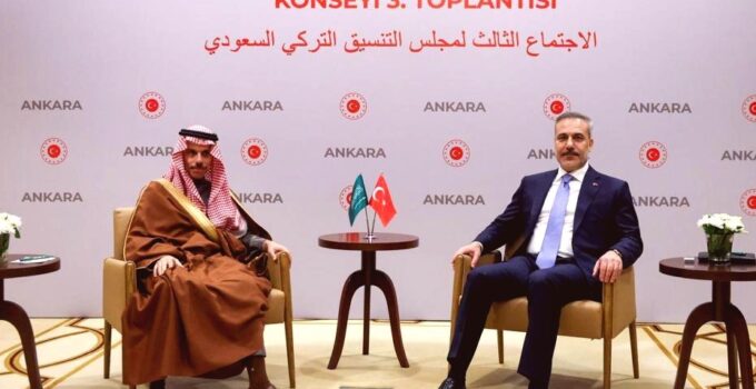 Türkiye ve Suudi Arabistan Arasında Vize Anlaşması İmzalandı