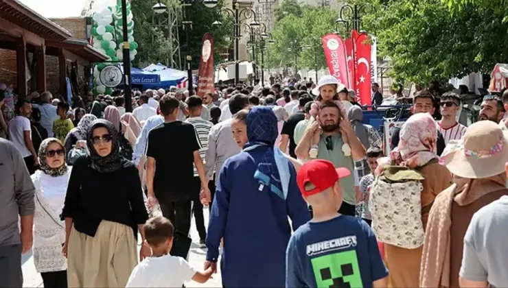 Malatya’da Bekarlık Sınırı 173 Bin: Gençlerin Evlilik Karşısındaki Tereddütleri