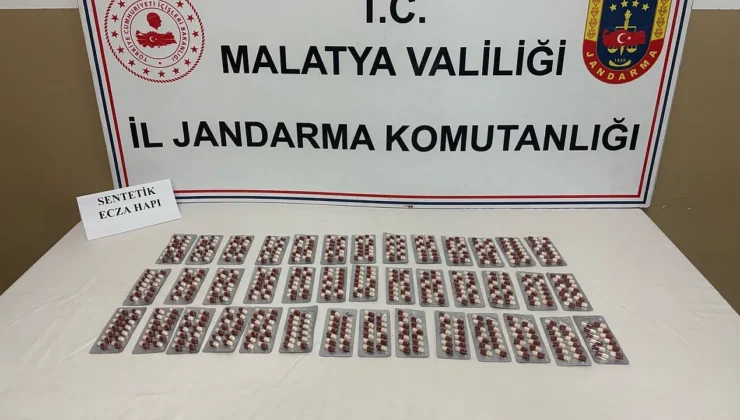Malatya’da Uyuşturucu Operasyonu: 550 Sentetik Hap Ele Geçirildi, 2 Tutuklandı