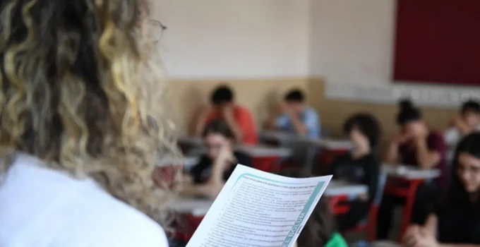 Engelli Öğrenciler İçin Sınavlarda Yeni Dönem: Profesyonel Okuyucu Desteği