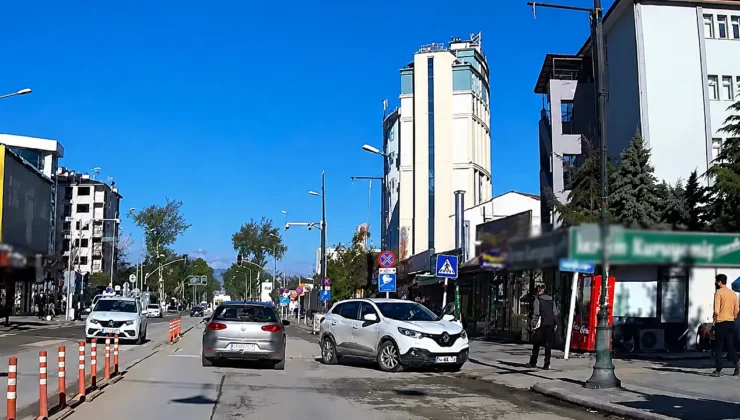 Malatya’da Trafik Kazası Sonrası El Freni Unutuldu, Araç Harekete Geçti