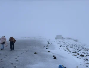 Nemrut Yolu Kar Altında Kaldı, Ulaşım Durdu
