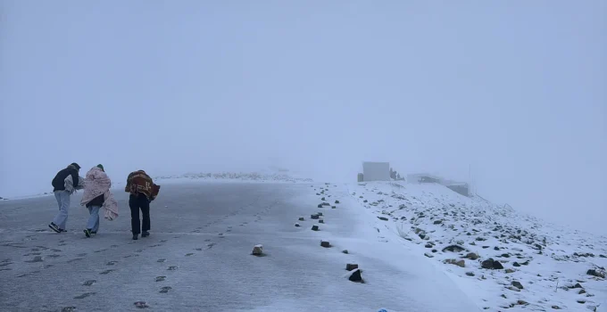 Nemrut Yolu Kar Altında Kaldı, Ulaşım Durdu