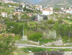 Yeşilyurt’ta Dönüşüm Başlıyor: 5 Mahalle İçin Meydan Projeleri Onaylandı