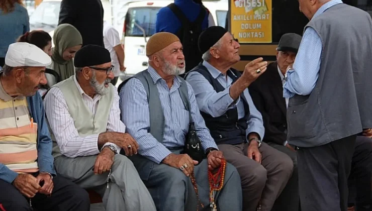 Emekli ve Memur Maaşları İçin Zam Oranı Netleşiyor: Malatyalı Vatandaşları Neler Bekliyor?