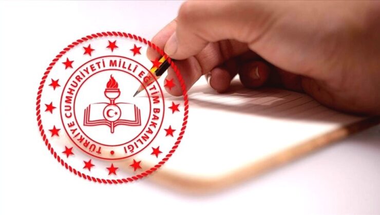 Fırtına ve Yağış Nedeniyle 3 İl ve Bazı İlçelerinde Okullar Tatil Edildi