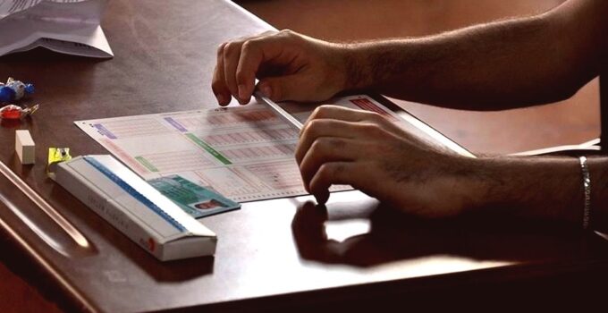 2026 ALES/1 Sınav Giriş Belgeleri Yayınlandı: Adaylar Yerlerini Sorguluyor