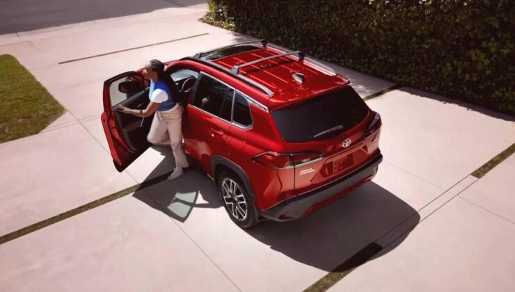Toyota’dan Hindistan’a Büyük Yatırım: 3 Sıralı Corolla SUV Yolda