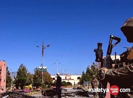 Pakistan ve Afganistan sınırında bilanço ağır: 499 sivil hayatını kaybetti