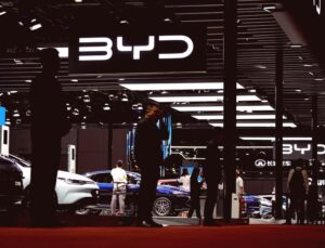 BYD Robotik Dünyasına Adım Atıyor: İnsansı Robot Projesi İçin İlk İpuçları Geldi