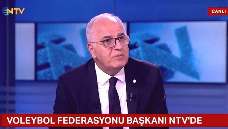 Mehmet Akif Üstündağ: Türk Voleybolu Dünya Zirvesinde